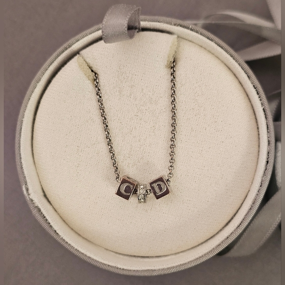 Christian Dior Silver Necklace With Dior Box and COA - Picture 1 of 14